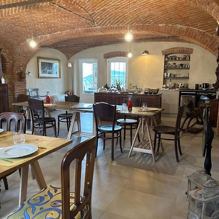 Antica Cascina Pilo Villa Monchiero Bagian luar foto