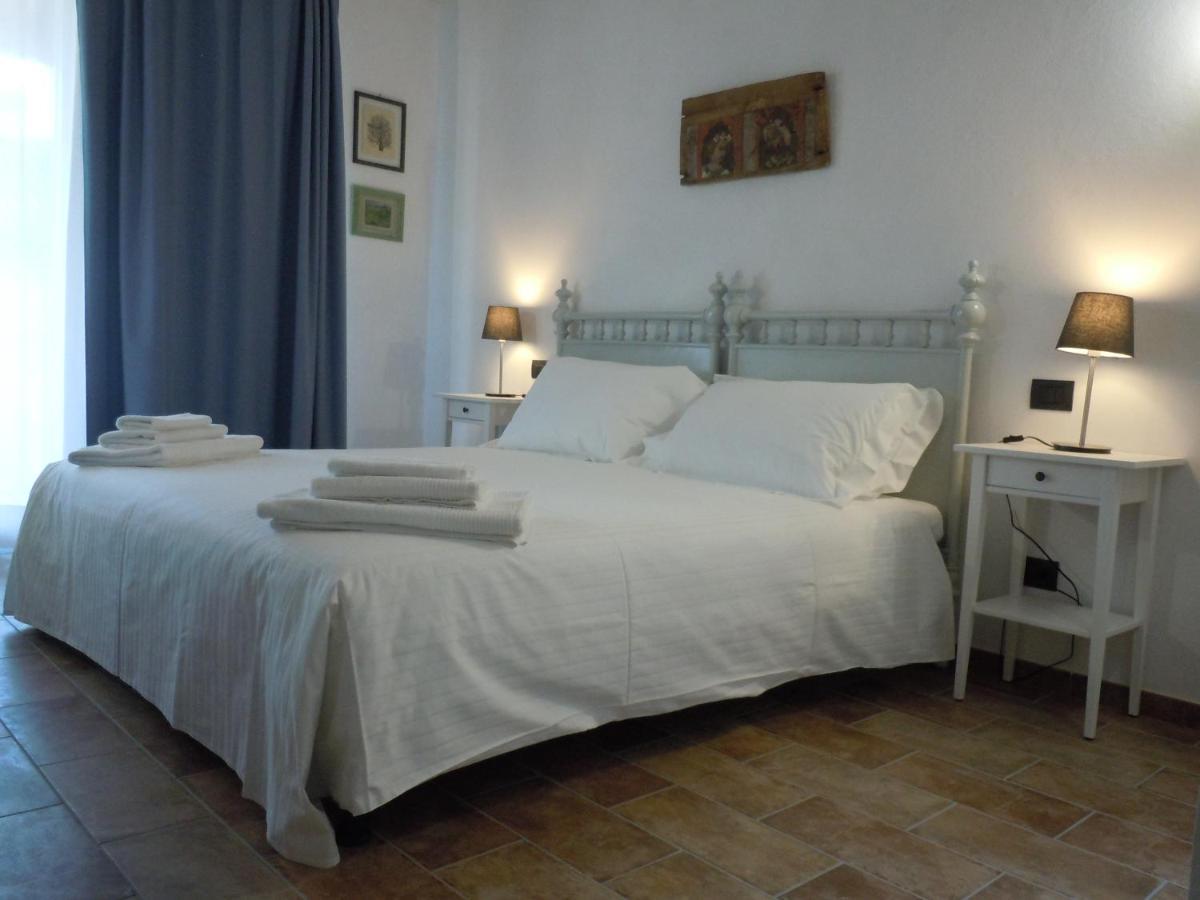 Antica Cascina Pilo Villa Monchiero Bagian luar foto
