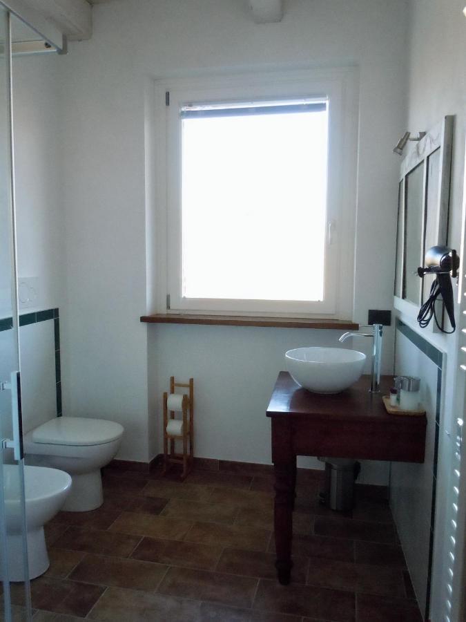 Antica Cascina Pilo Villa Monchiero Bagian luar foto