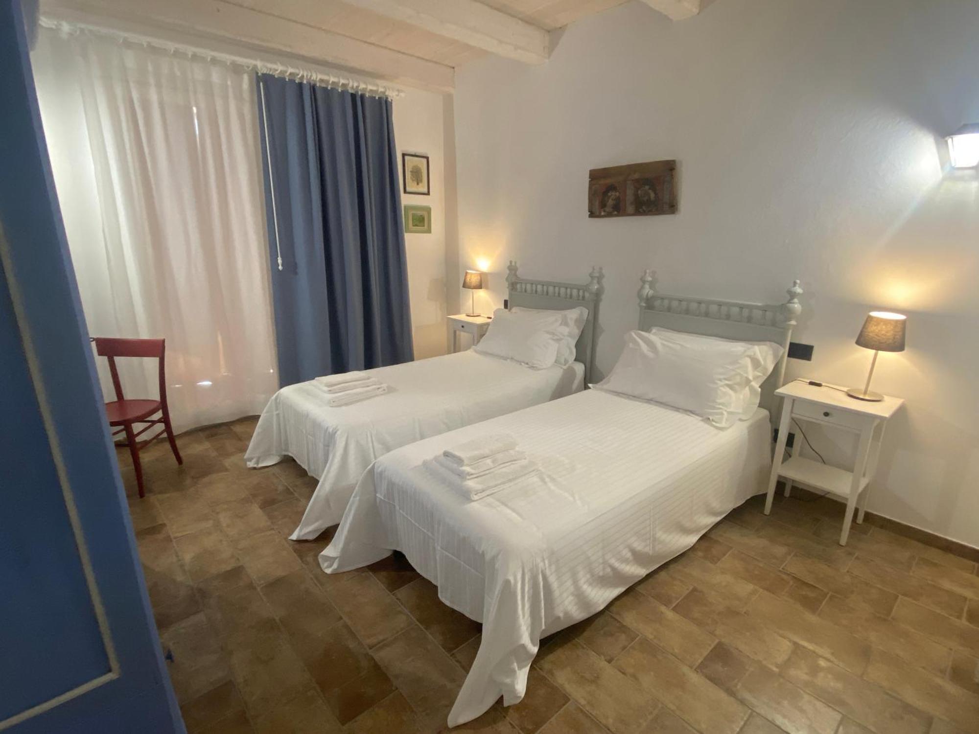 Antica Cascina Pilo Villa Monchiero Bagian luar foto
